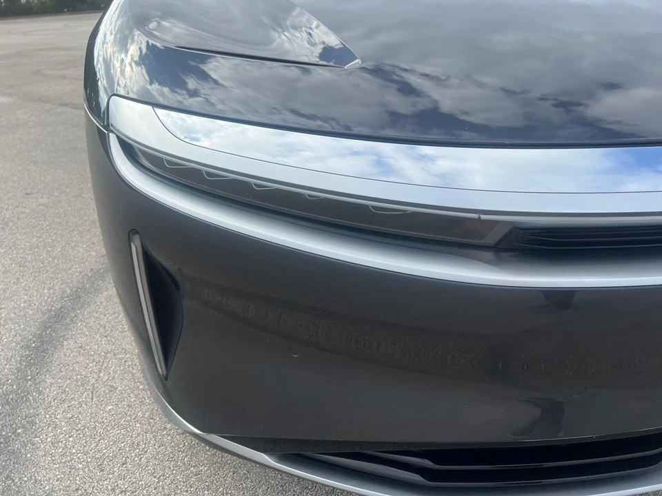 2023 Lucid Air - Image 25 of 31