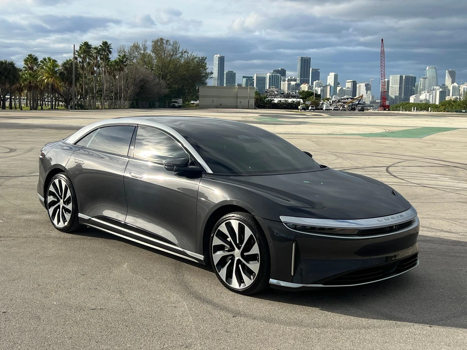2023 Lucid Air - Image 21 of 31