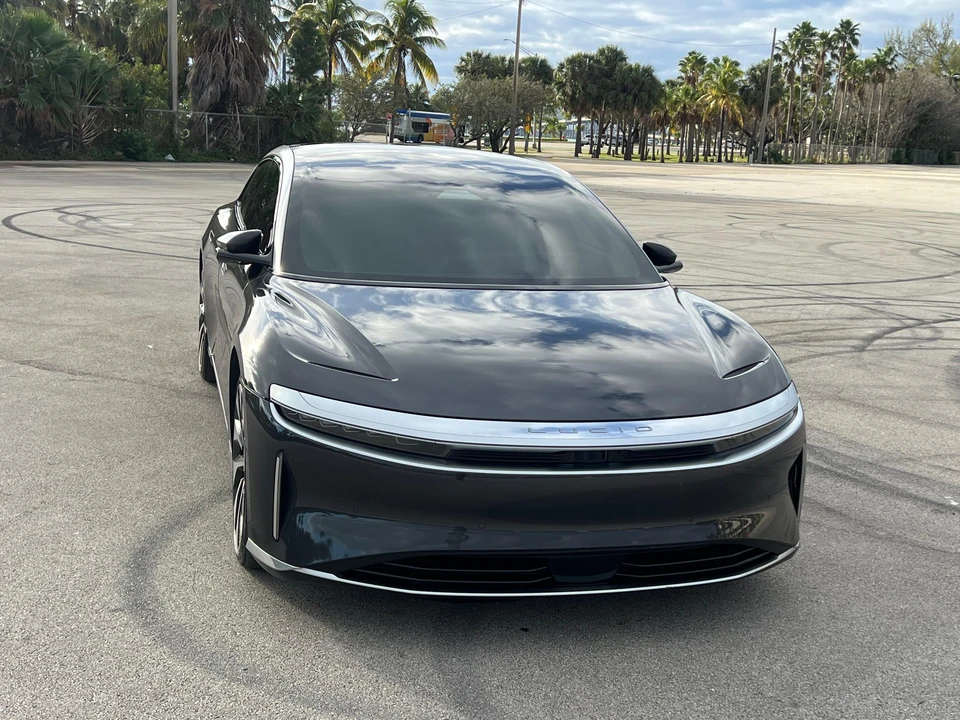 2023 Lucid Air - Image 23 of 31