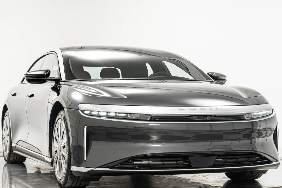 2023 Lucid Air - Image 3 of 12