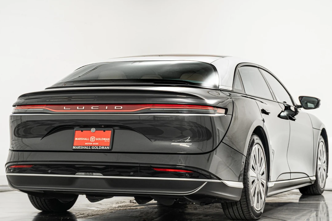 2023 Lucid Air - Image 9 of 12