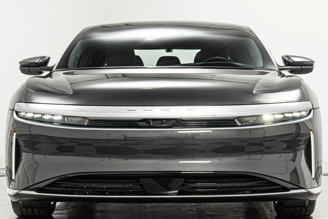 2023 Lucid Air - Image 4 of 12