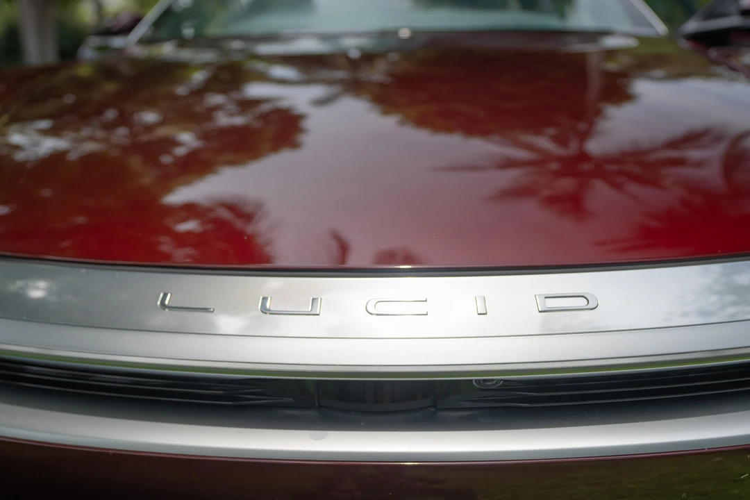 2023 Lucid Air - Image 18 of 31