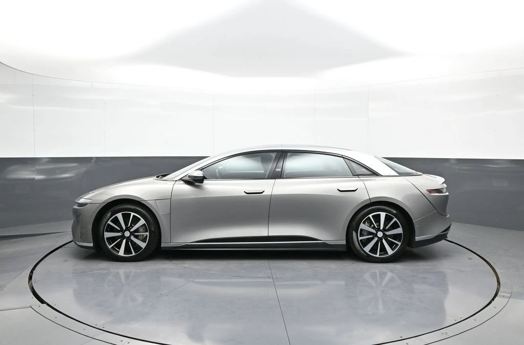 2023 Lucid Air - Image 9 of 12