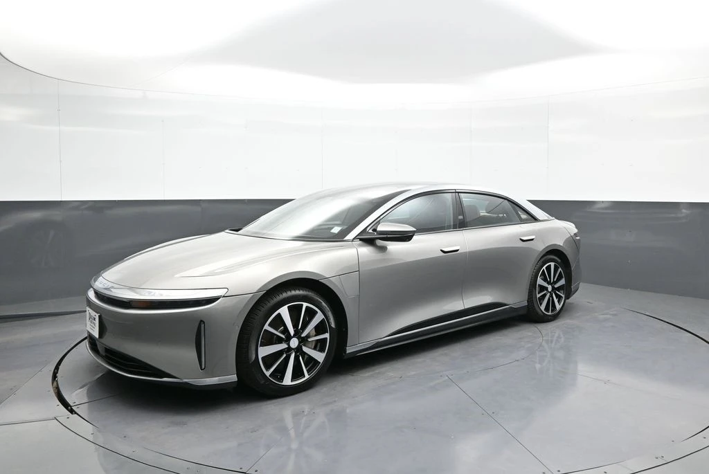 2023 Lucid Air - Image 10 of 12