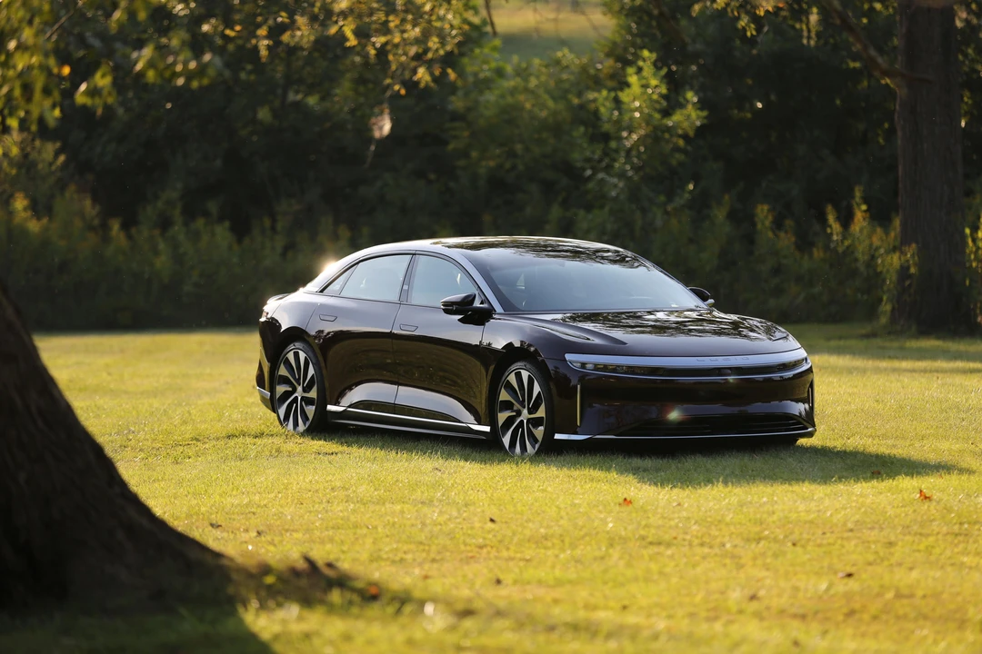 2023 Lucid Air - Image 16 of 31