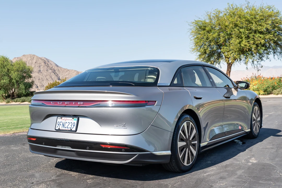 2023 Lucid Air - Image 7 of 31
