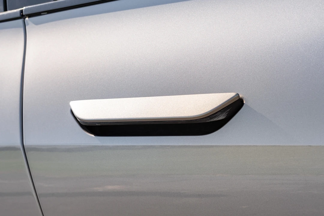 2023 Lucid Air - Image 31 of 31