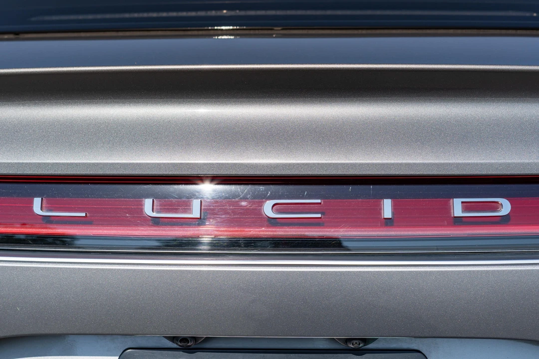 2023 Lucid Air - Image 24 of 31