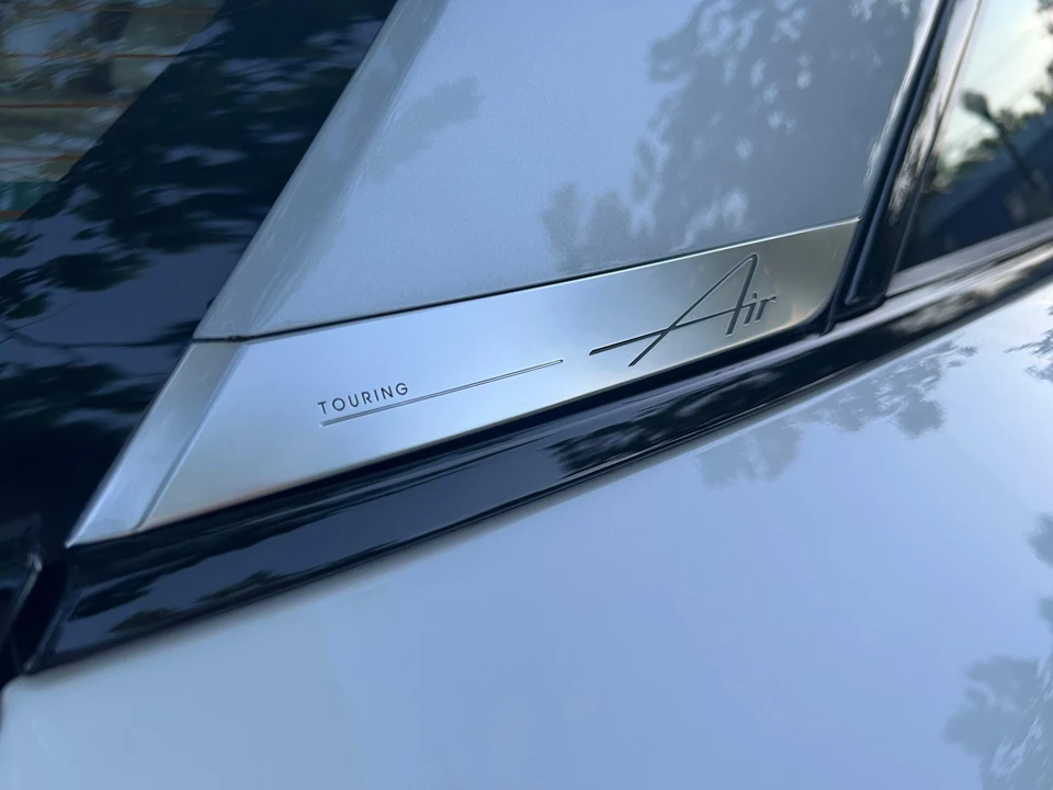 2023 Lucid Air - Image 10 of 31