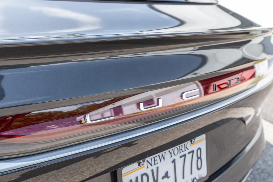 2023 Lucid Air - Image 22 of 31