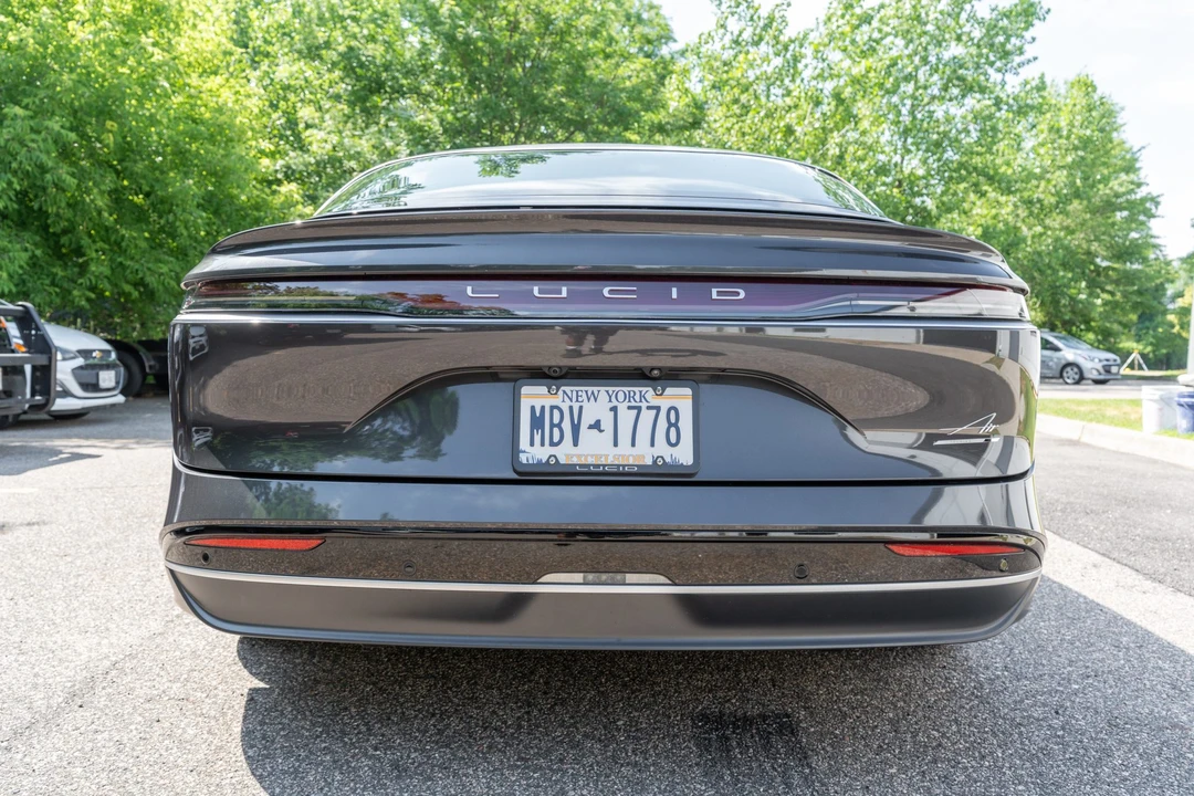 2023 Lucid Air - Image 8 of 31