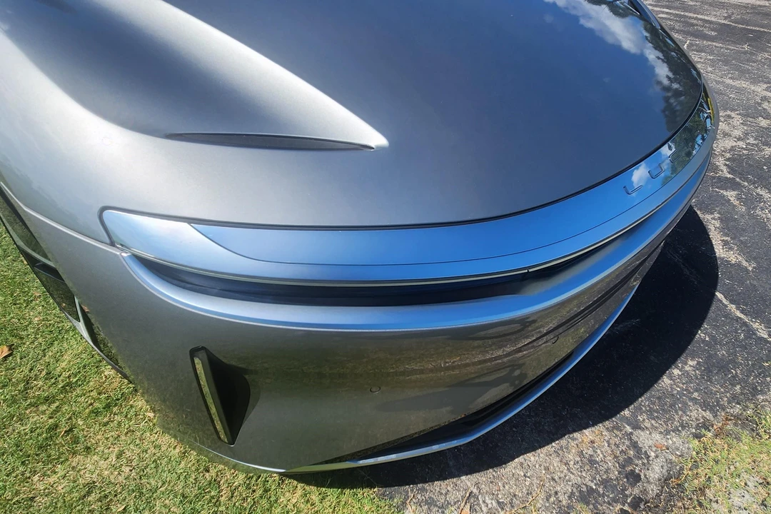 2023 Lucid Air - Image 18 of 31