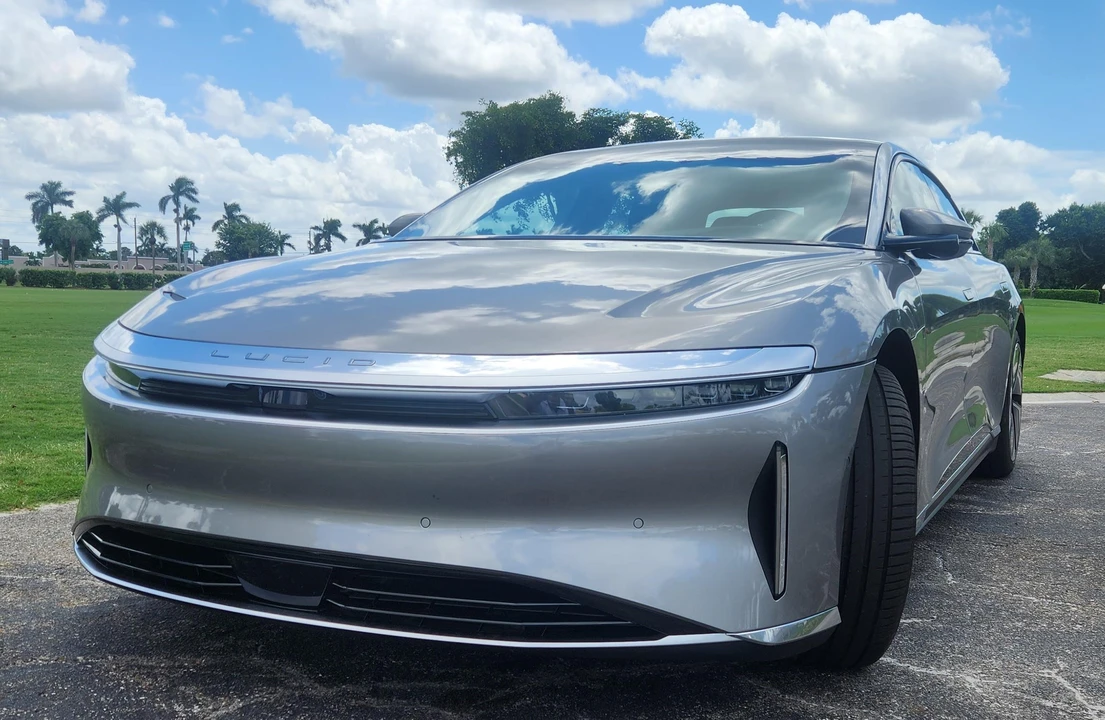 2023 Lucid Air - Image 7 of 31