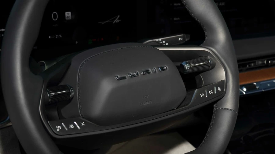 2023 Lucid Air - Image 22 of 23
