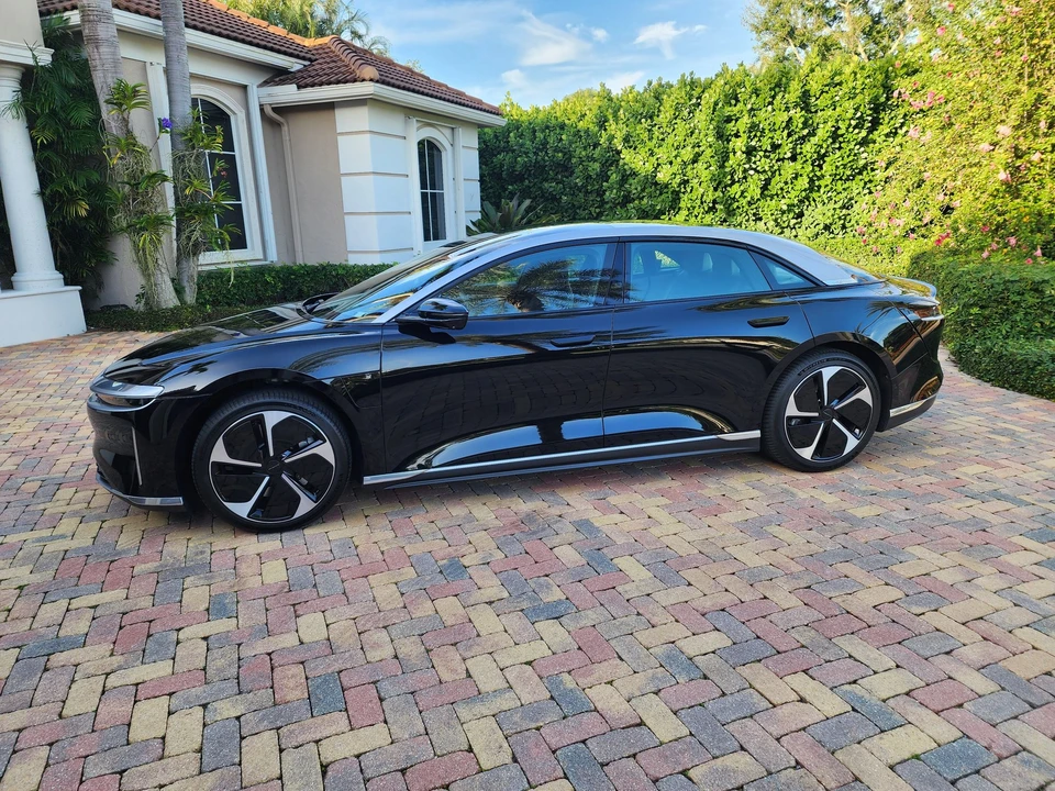 2023 Lucid Air - Image 2 of 24