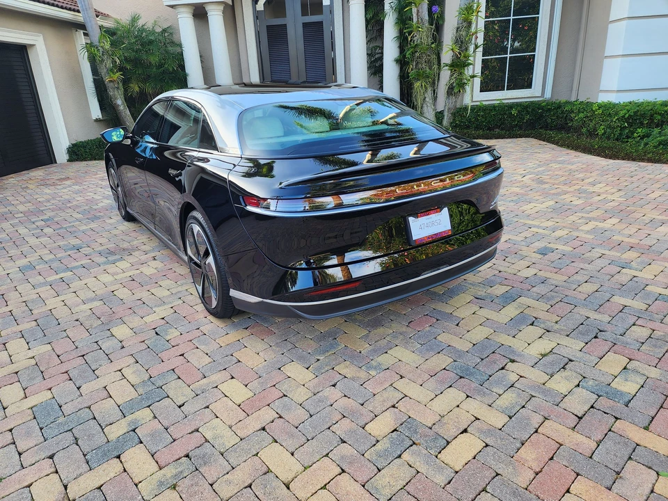 2023 Lucid Air - Image 4 of 24