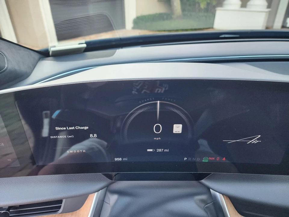 2023 Lucid Air - Image 17 of 24