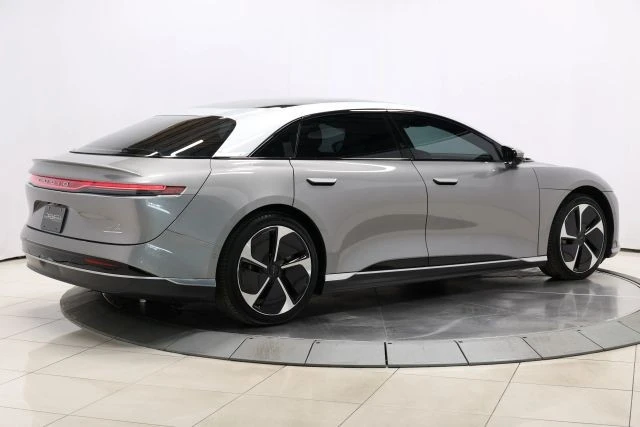 2023 Lucid Air - Image 5 of 12