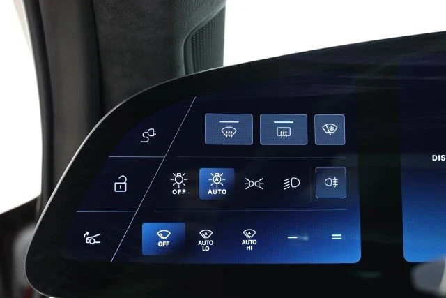 2023 Lucid Air - Image 19 of 21