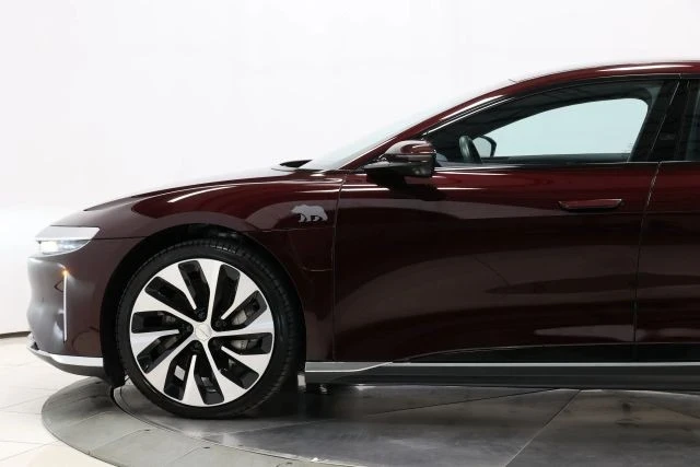 2023 Lucid Air - Image 7 of 12
