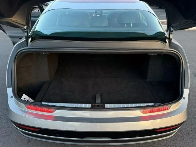 2023 Lucid Air - Image 17 of 21