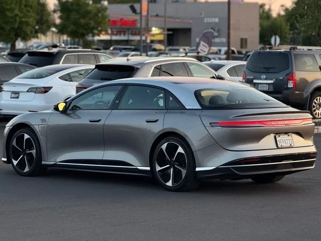2023 Lucid Air - Image 11 of 12