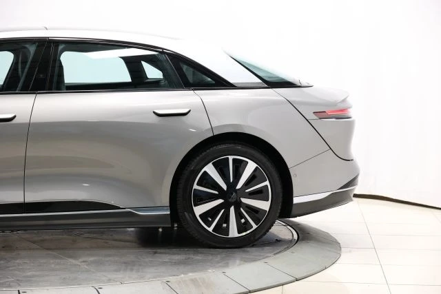 2023 Lucid Air - Image 9 of 12