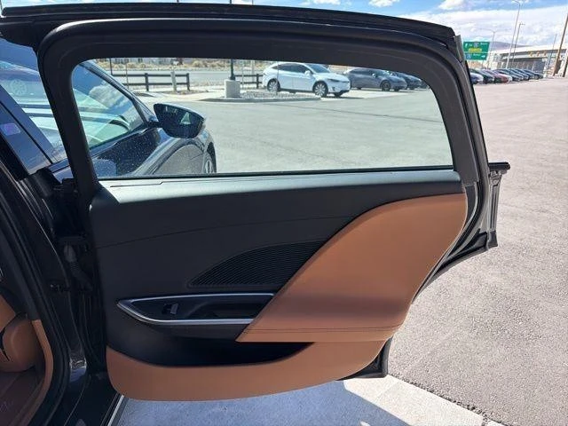 2023 Lucid Air - Image 18 of 21
