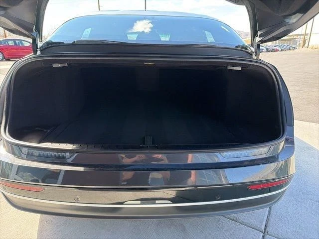 2023 Lucid Air - Image 17 of 21