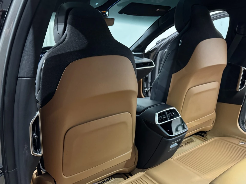 2023 Lucid Air - Image 13 of 21