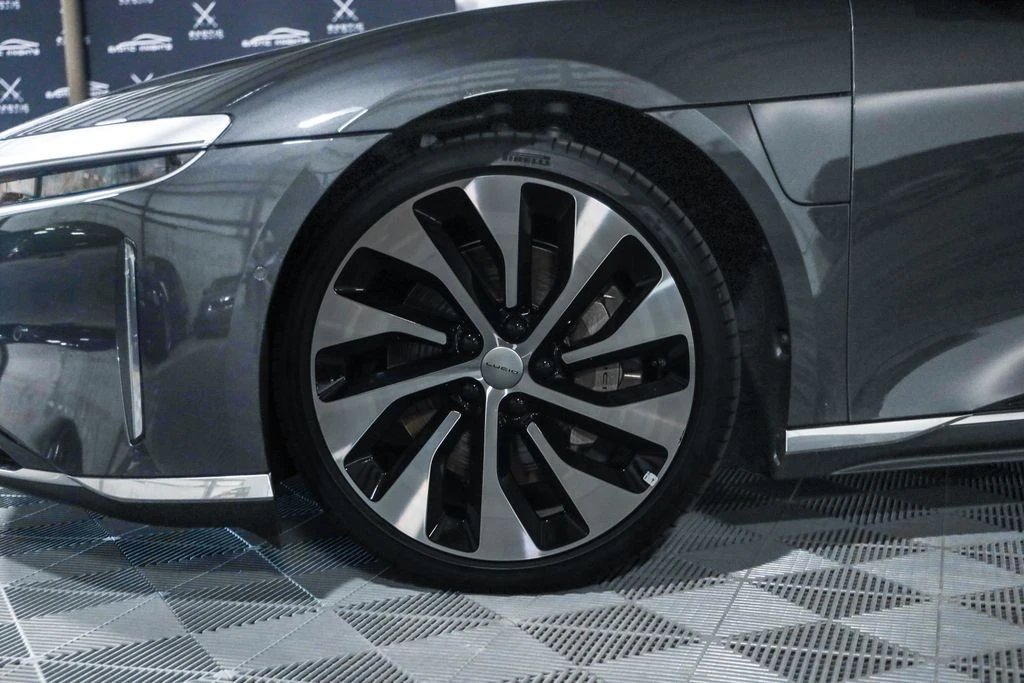2023 Lucid Air - Image 13 of 21