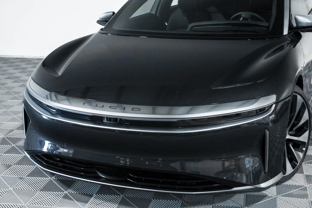 2023 Lucid Air - Image 11 of 21