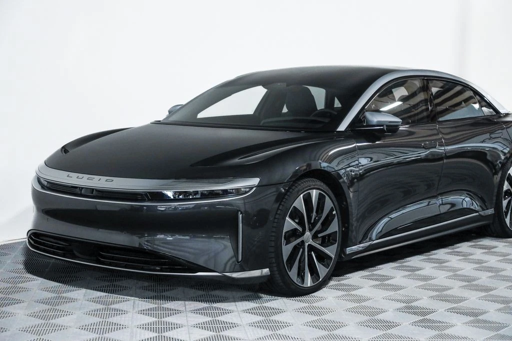 2023 Lucid Air - Image 19 of 21