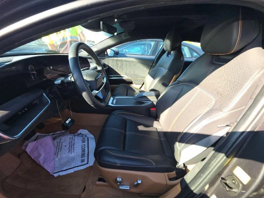 2023 Lucid Air - Image 5 of 6