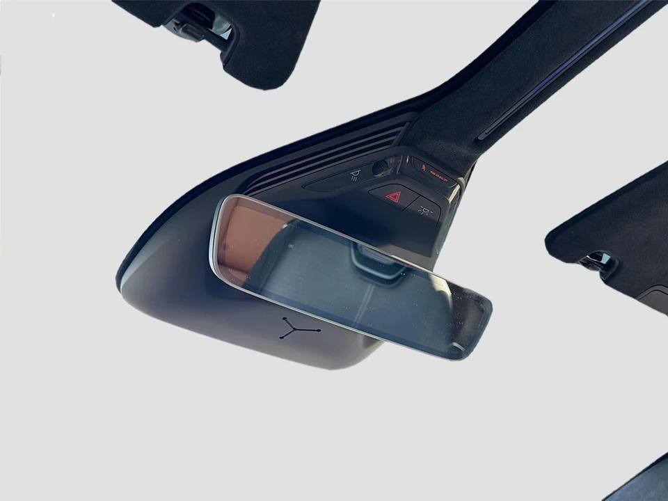 2023 Lucid Air - Image 15 of 21