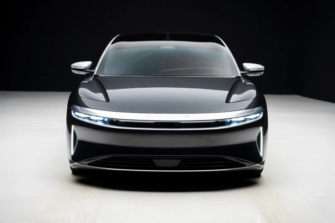 2023 Lucid Air - Image 7 of 12