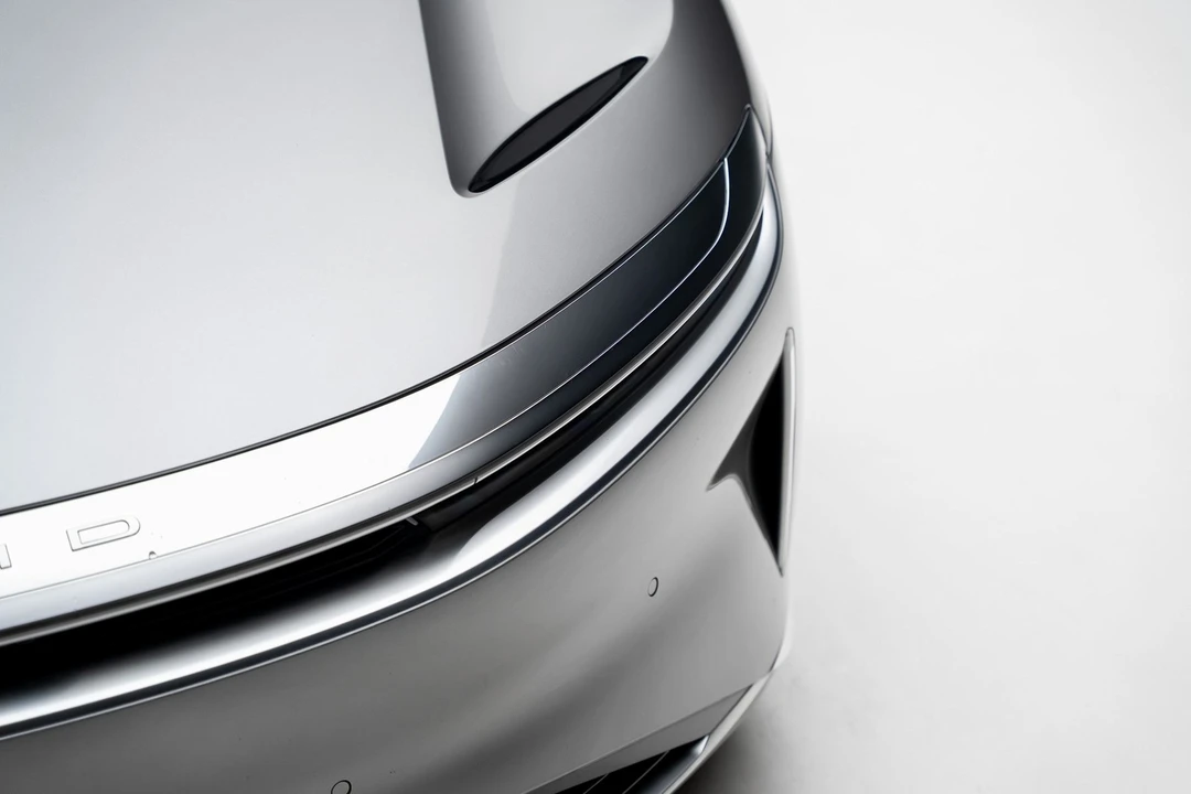 2023 Lucid Air - Image 10 of 21