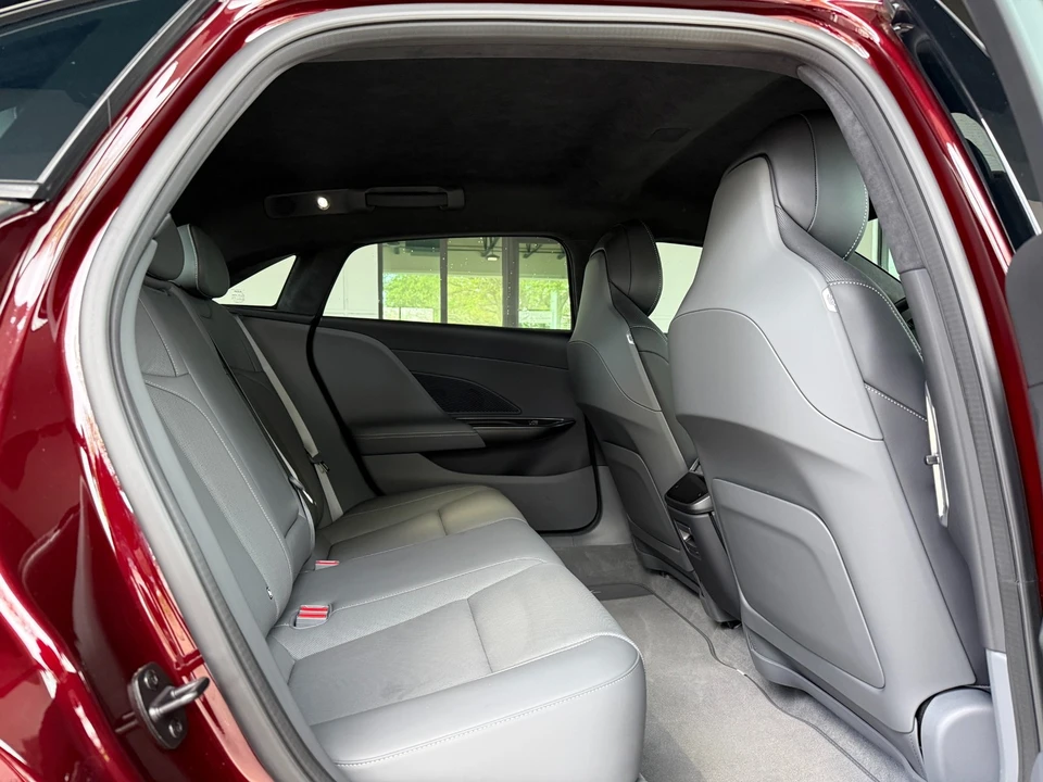 2023 Lucid Air - Image 21 of 21