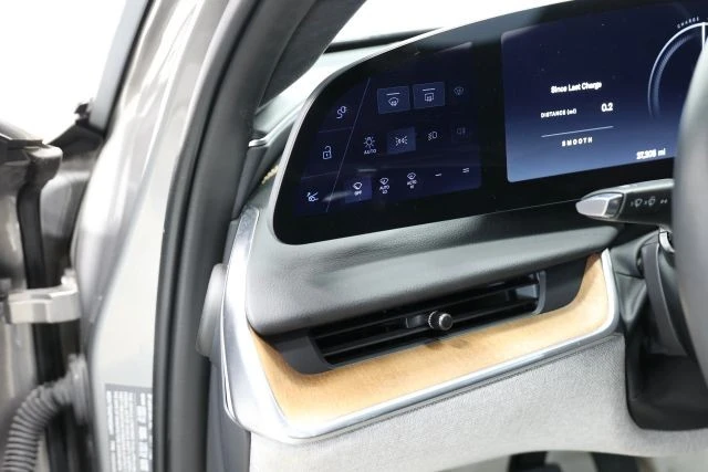 2023 Lucid Air - Image 20 of 21