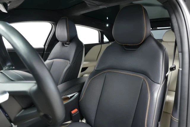 2023 Lucid Air - Image 3 of 21