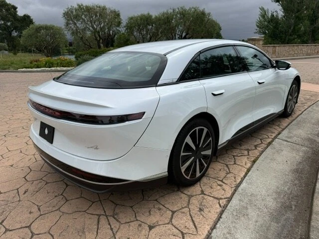 2023 Lucid Air - Image 3 of 12