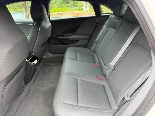 2023 Lucid Air - Image 7 of 12