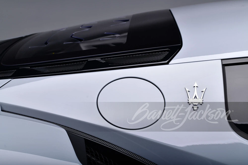 2023 Maserati MC20 - Image 26 of 31