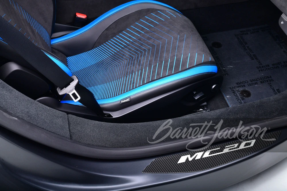 2023 Maserati MC20 - Image 10 of 31