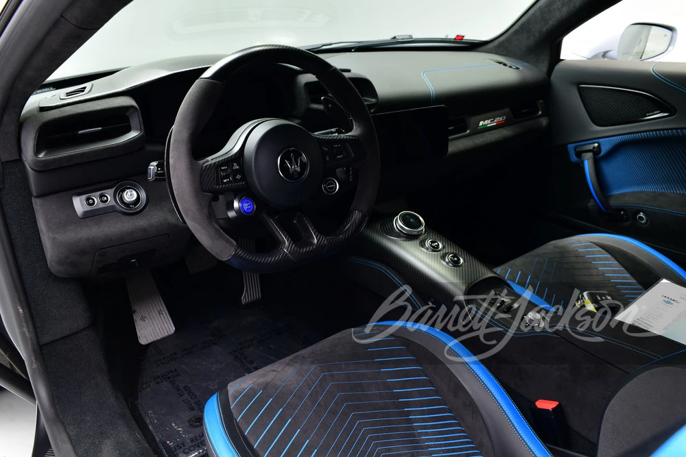 2023 Maserati MC20 - Image 12 of 31