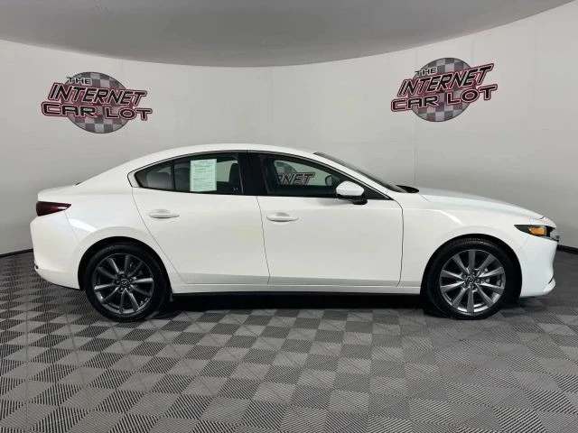 2023 Mazda Mazda 3 4th Gen - Image 8 of 12