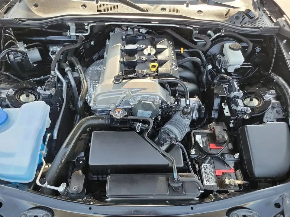 2023 Mazda ND MX-5 Miata - Image 16 of 17