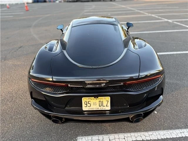 2023 McLaren GT - Image 8 of 21
