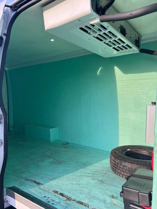 2023 Mercedes-Benz VS30 Sprinter - Image 12 of 23